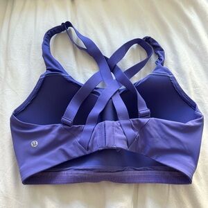Lululemon clasp back sports bra 38DD
